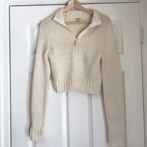 American Eagle cream colored sweater